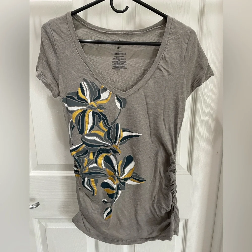 Maternity T-shirt - Picture 1 of 2